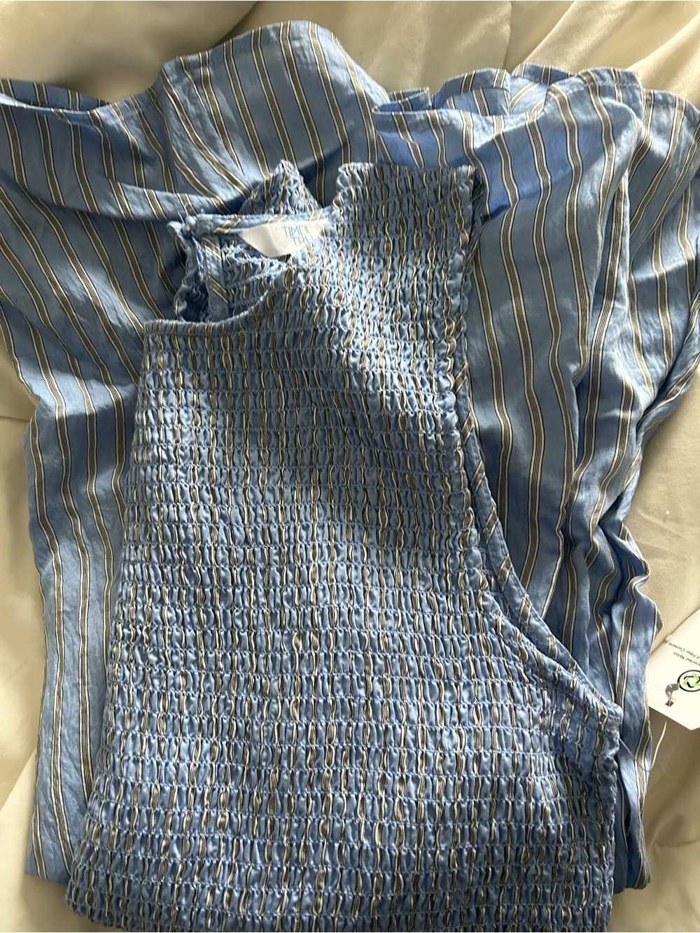 Time and Tru Light Blue Sleeveless Midi Dress - Picture 4 of 4